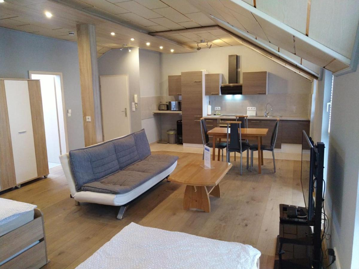 Apartment-Design 1, Altendtadt Altenstadt  Bagian luar foto